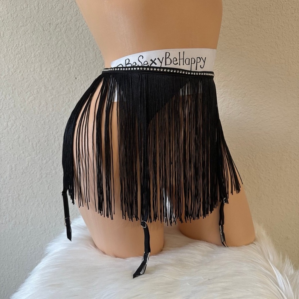 XS/S, M/L Victoria’s Secret garter belt